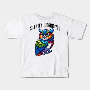 Silently Judging You funny side-eye owl design Kids T-Shirt